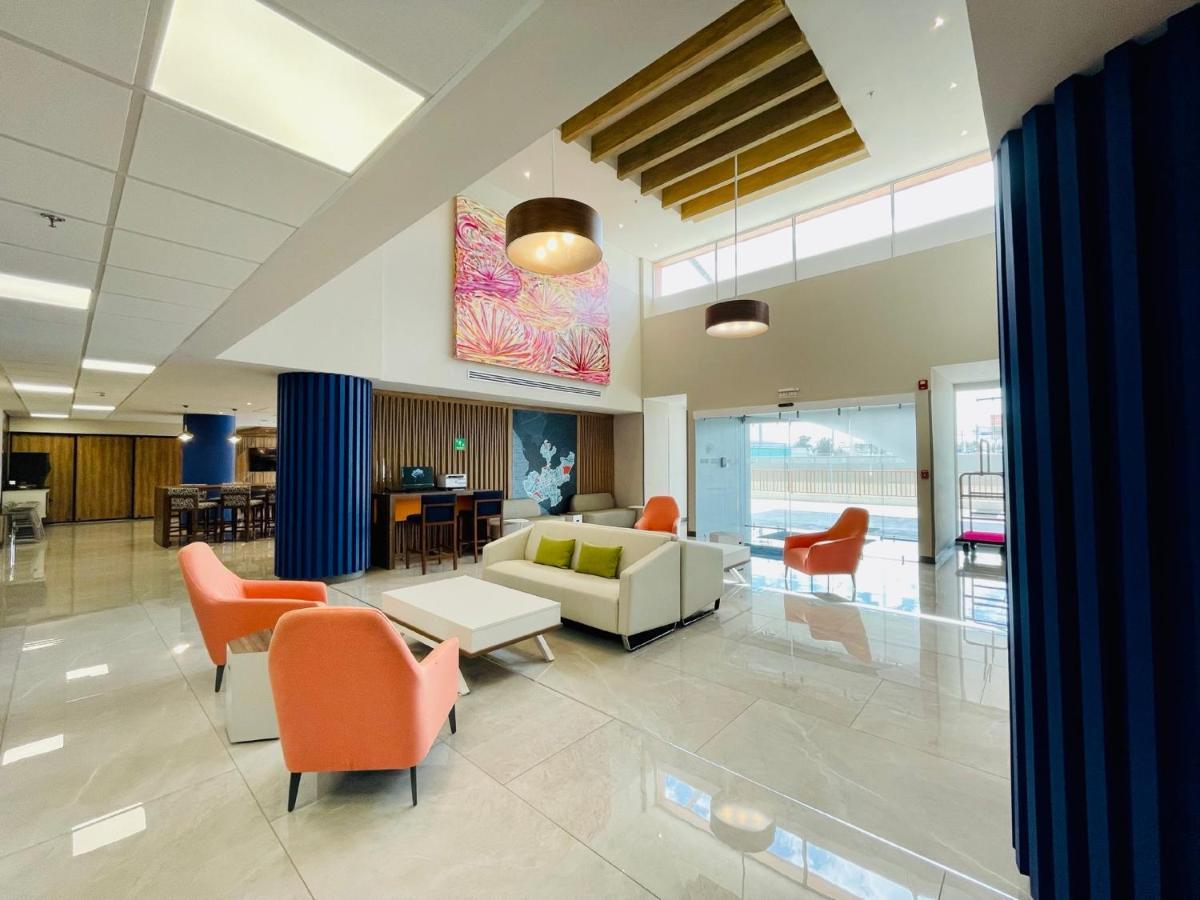 Holiday Inn Express - Guadalajara Vallarta Poniente By Ihg ซาโปปัน ภายนอก รูปภาพ