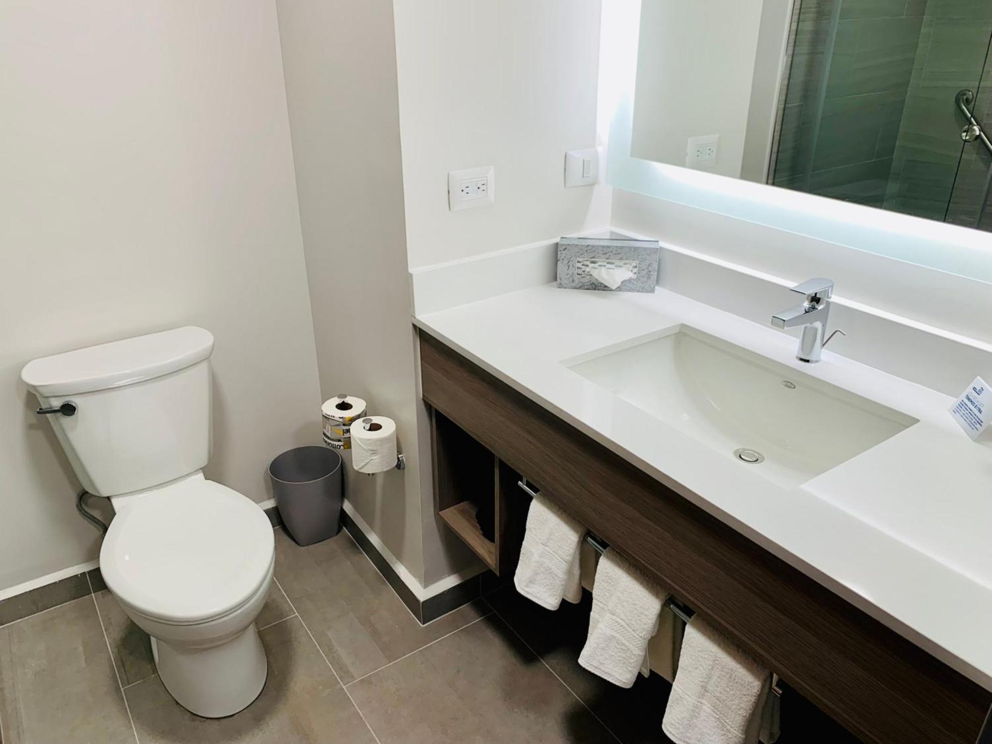 Holiday Inn Express - Guadalajara Vallarta Poniente By Ihg ซาโปปัน ภายนอก รูปภาพ